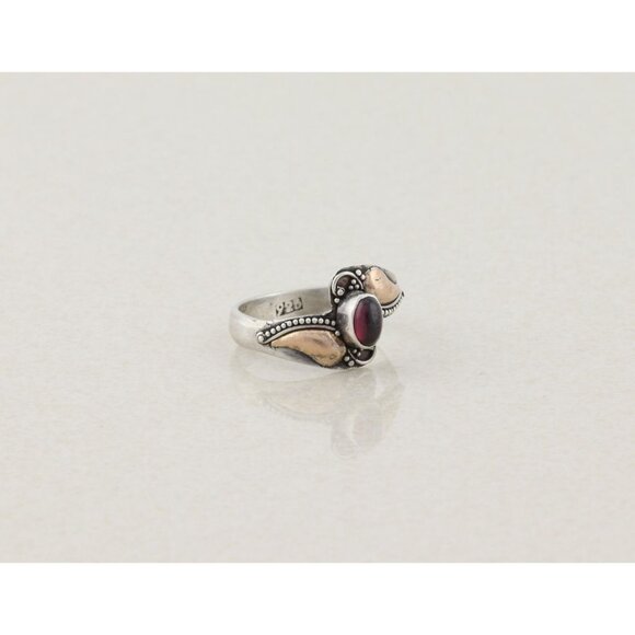 Sterling Silver Natural Garnet Ring Size 6 1/4 - Picture 2 of 7